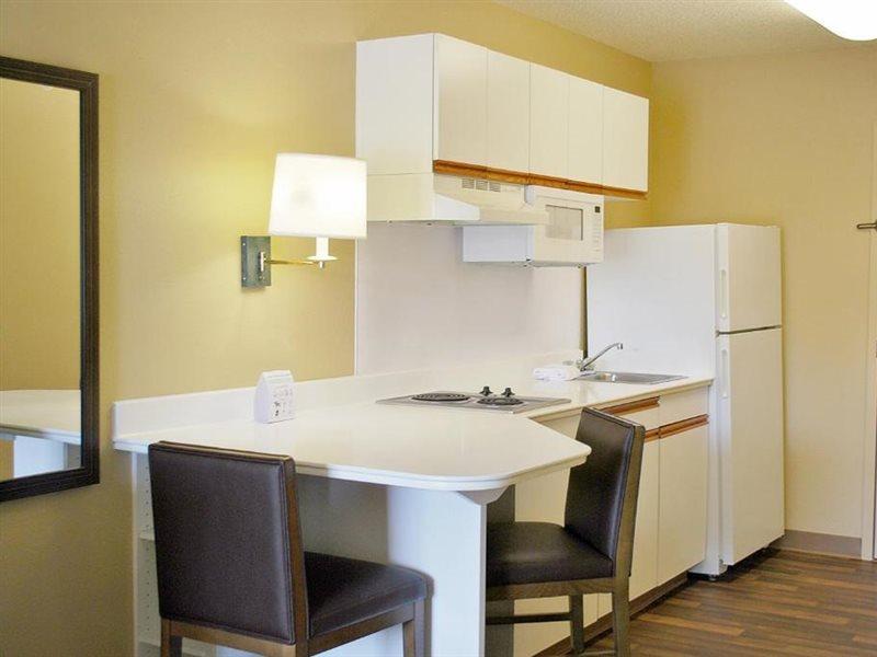 Beachwood Extended Suites Orange Extérieur photo