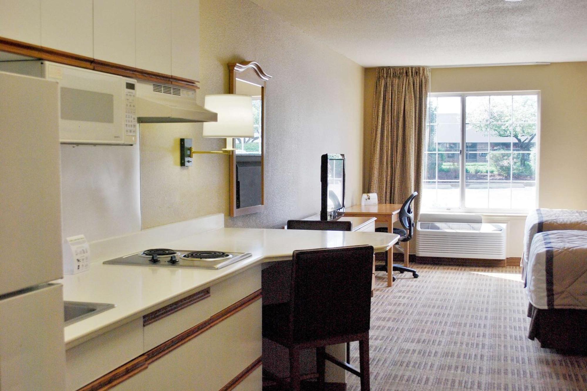 Beachwood Extended Suites Orange Extérieur photo