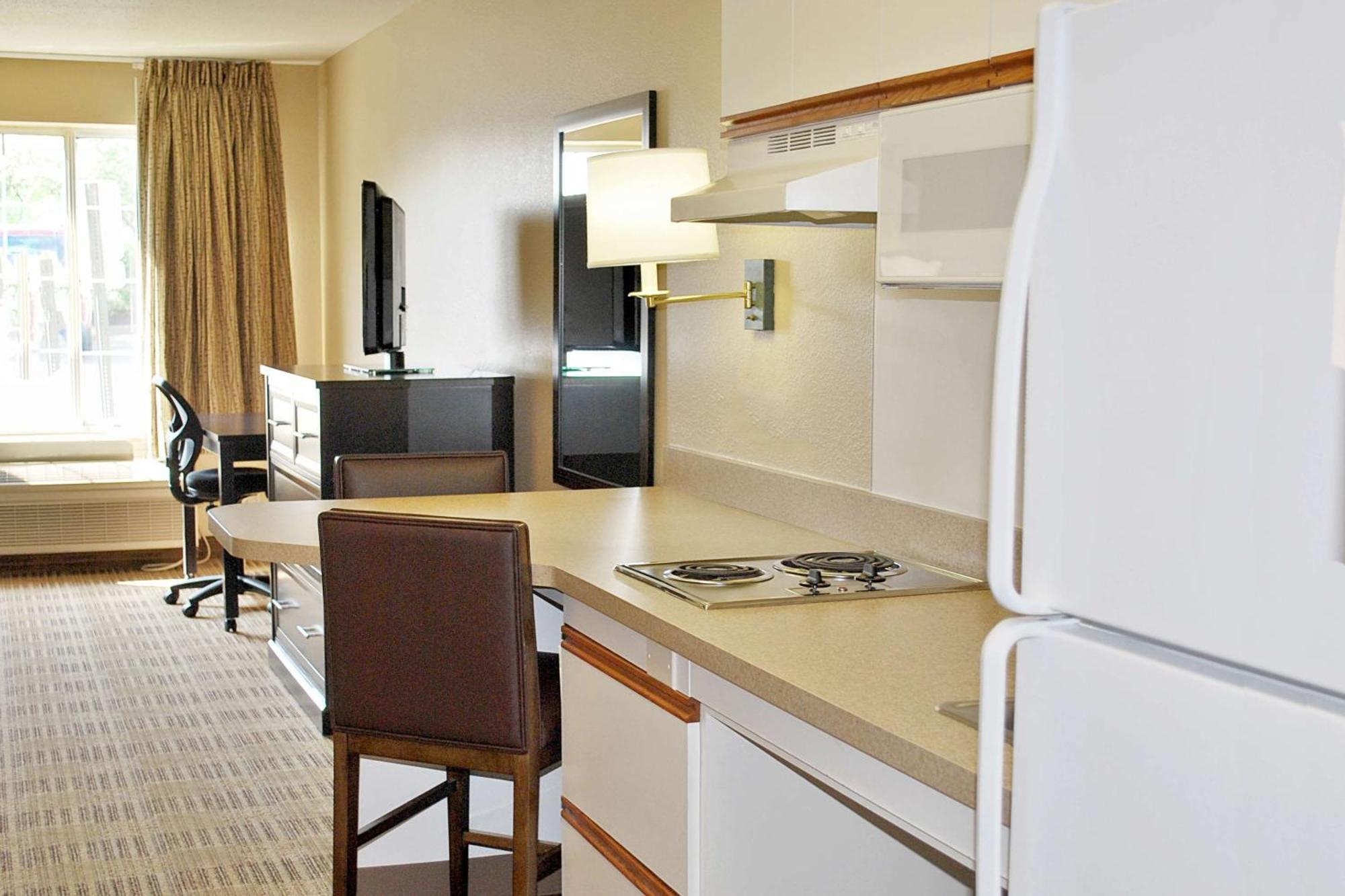Beachwood Extended Suites Orange Extérieur photo