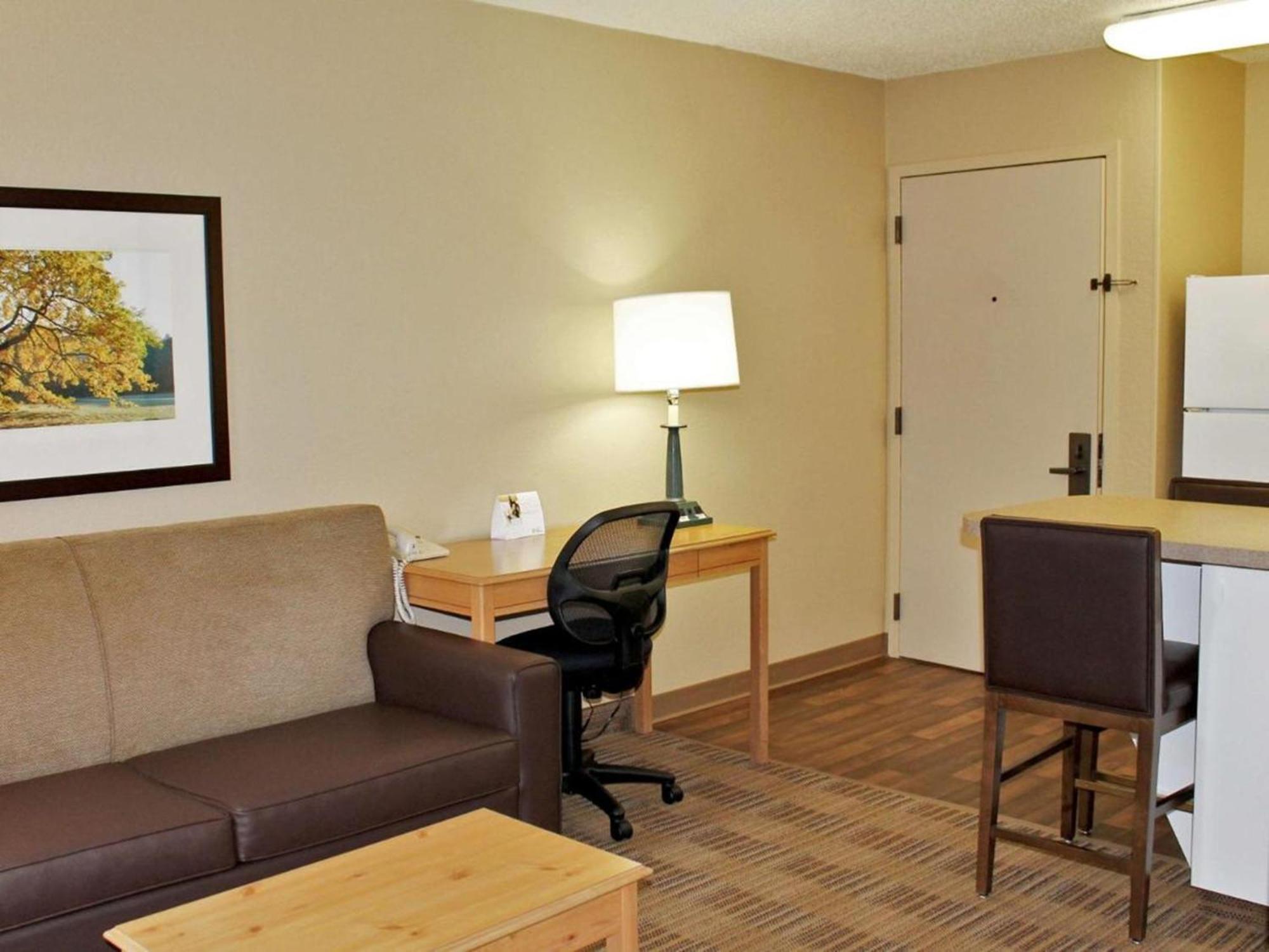 Beachwood Extended Suites Orange Extérieur photo