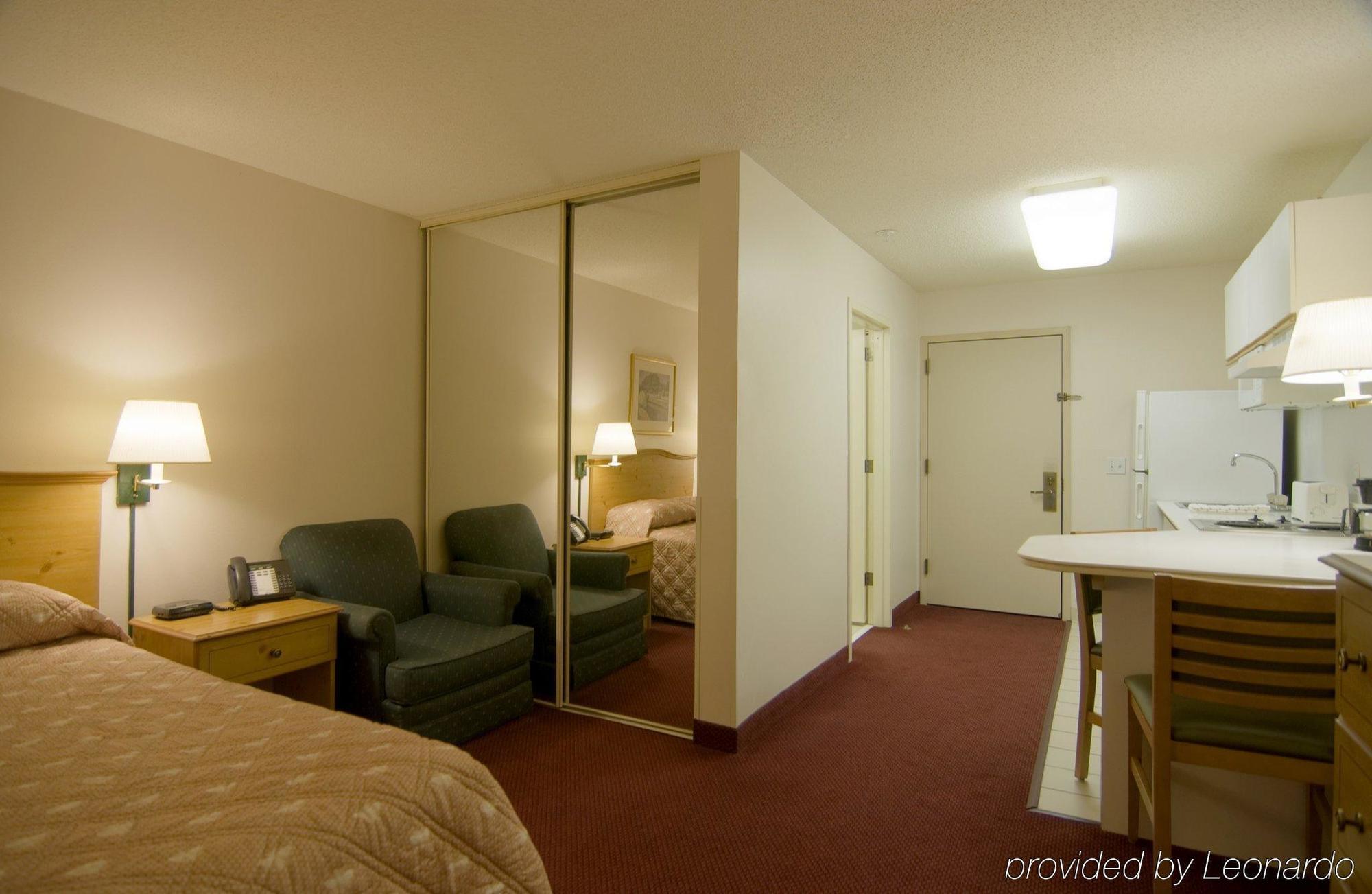 Beachwood Extended Suites Orange Extérieur photo